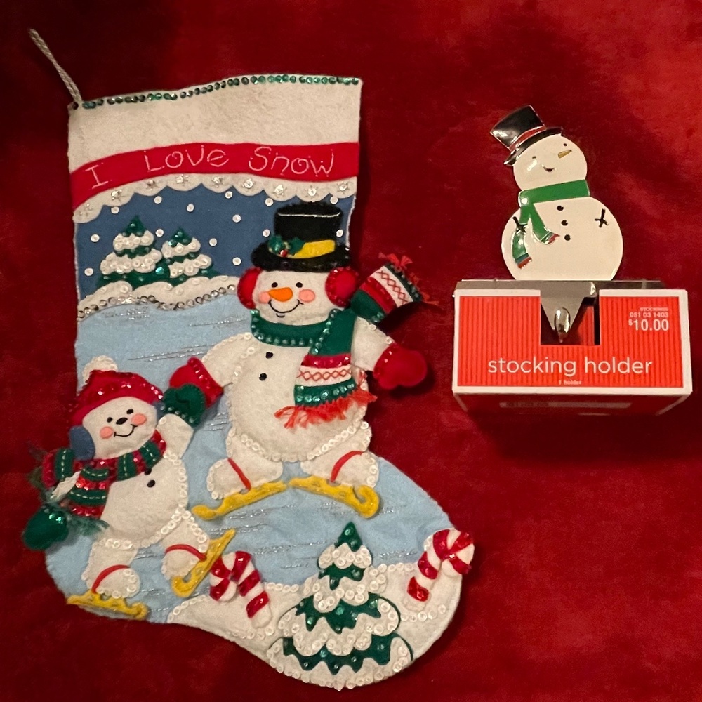 Beautiful hand made Bucilla felt Christmas stocking & matching hanger.